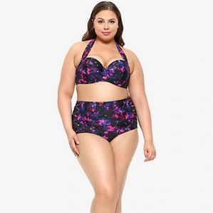 PLUS SIZE TWO PIECE SWIMSUIT